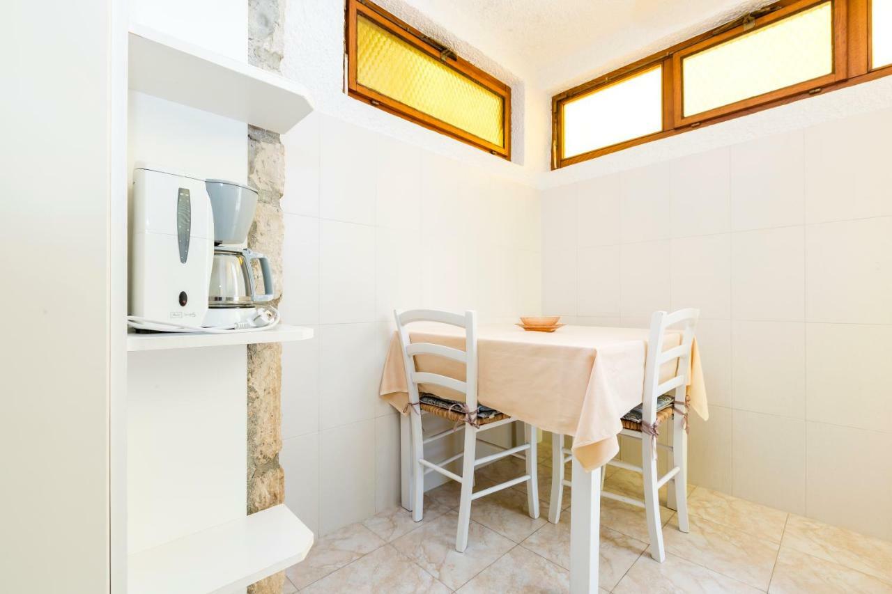 Apartment Marija Mali Lošinj Buitenkant foto
