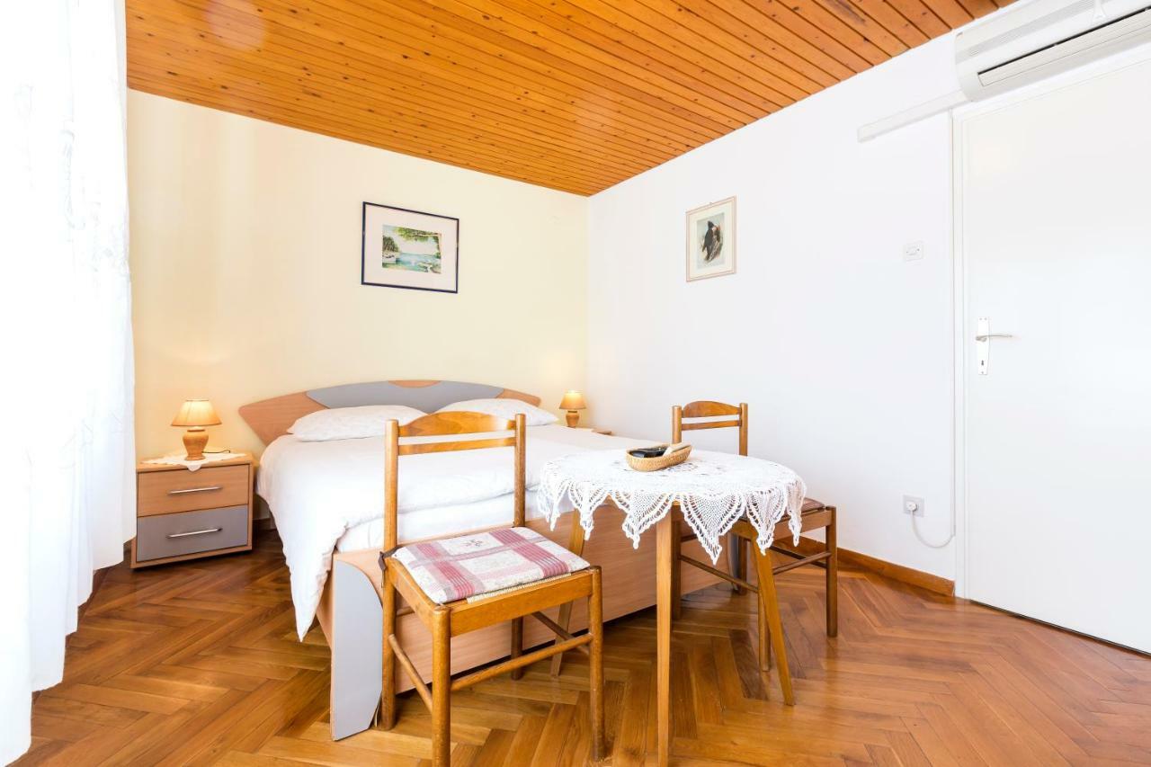 Apartment Marija Mali Lošinj Buitenkant foto